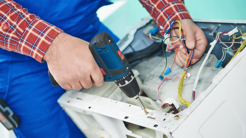 Güngören Daylux Daylux çamaşır makinesi kart tamiri – Su almama arızası orijinal parça ile giderildi. - Teknik servis örneği